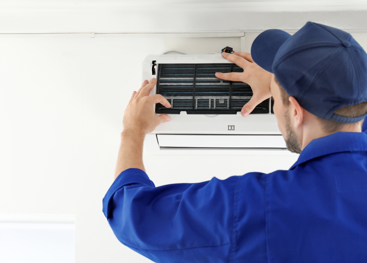 Dịch vụ sửa chữa máy lạnh tại nhà ở đâu uy tín?