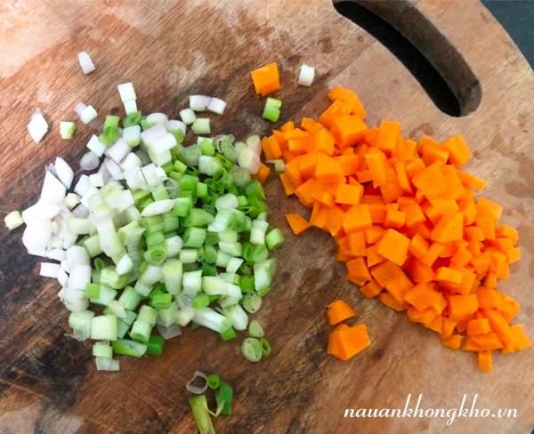 Cách nấu cháo hàu cà rốt thơm ngon khó cưỡng