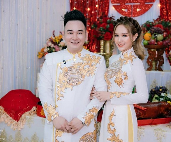 Vợ 18 tuổi của 'streamer giàu nhất Việt Nam' tiết lộ thời điểm có em bé dù chưa làm đám cưới