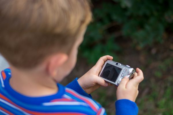 Làm thế nào để những đứa trẻ hứng thú với nhiếp ảnh?