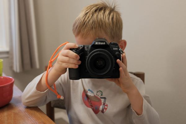 Làm thế nào để những đứa trẻ hứng thú với nhiếp ảnh?