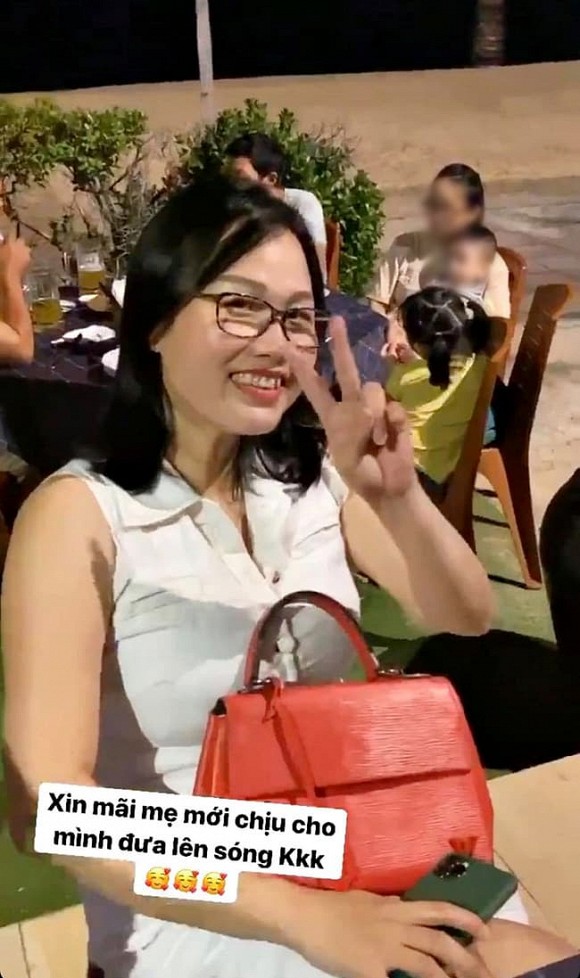 bạn gái Quang Hải, Huỳnh Anh, mẹ Huỳnh Anh
