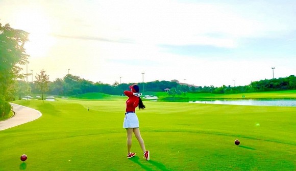 sao Việt, sao việt chơi golf, hot girl